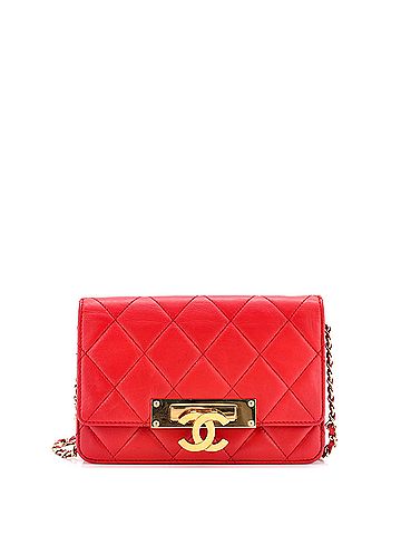Chanel Golden Class Wallet on Chain Quilted Lambskin (view 1)