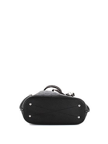 Louis Vuitton Girolata Handbag Mahina Leather (view 2)