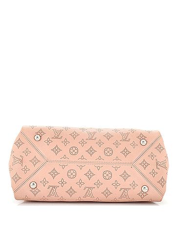 Louis Vuitton Sevres Handbag Mahina Leather (view 2)