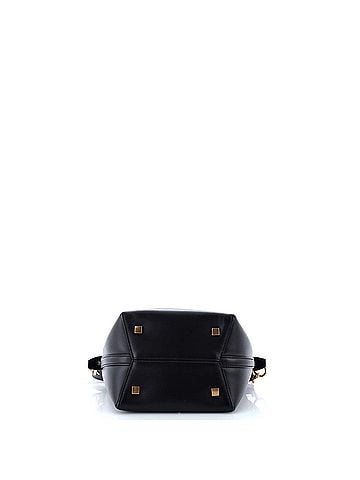 Saint Laurent Le 37 Bucket Bag Leather Mini (view 2)