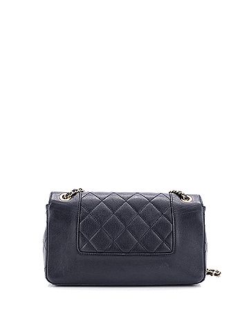 Chanel Mademoiselle Vintage Flap Bag Quilted Sheepskin Medium (view 2)