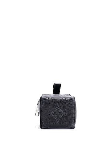 Louis Vuitton Wash Pouch Monogram Shadow Giant Taurillon Leather (view 2)