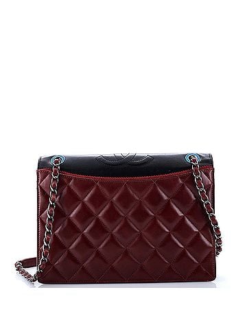 Chanel Ballerine Flap Bag Quilted Lambskin Medium (view 2)