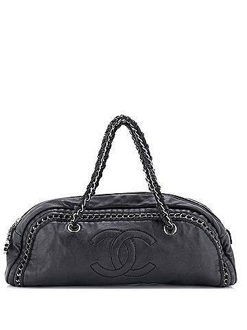 Chanel Luxe Ligne Bowler Bag Leather Medium (view 1)