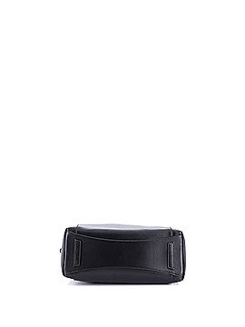 Givenchy Antigona Sport Bag Leather Small (view 2)