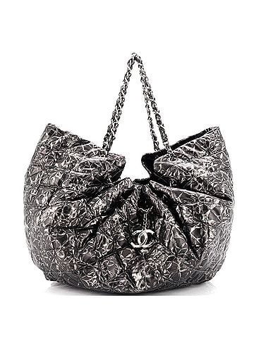 Chanel Rock In Moscow Cabas Quilted Printed Vinyl Large (view 1)
