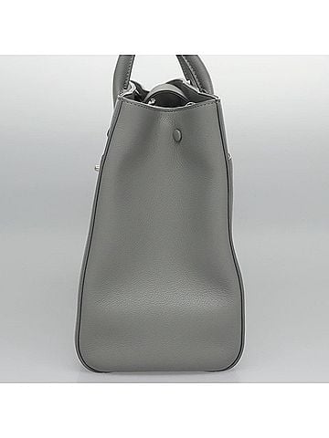 Chanel Executive Grey Leather Tote Bag (view 2)