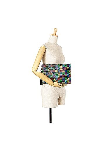 Gucci GG Supreme Psychedelic Zip Clutch (view 2)