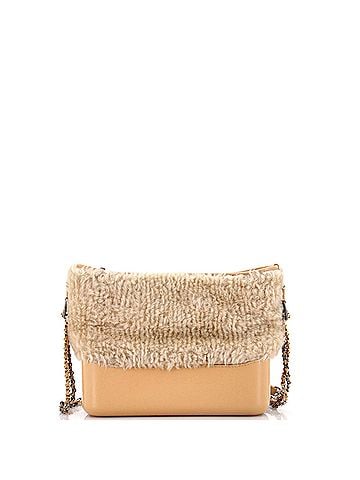 Chanel Gabrielle Hobo Shearling and Leather Medium (view 2)