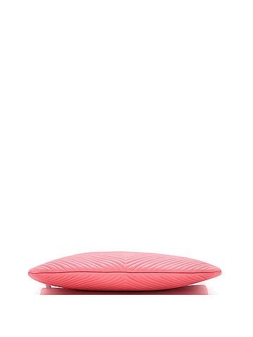 Chanel Boy O Case Clutch Chevron Lambskin Large (view 2)