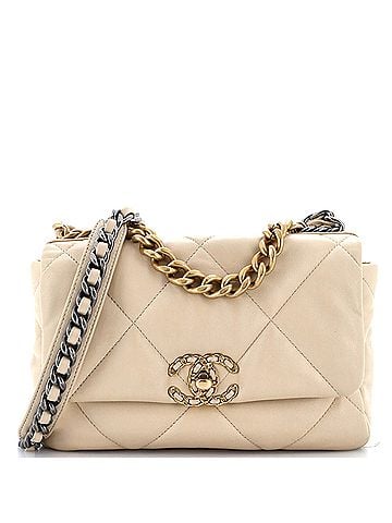 Chanel 19 Flap Bag Quilted Leather Medium (view 1)