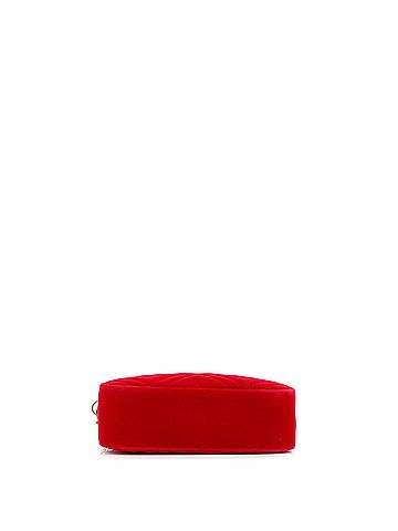 Gucci GG Marmont Shoulder Bag Matelasse Velvet Small (view 2)