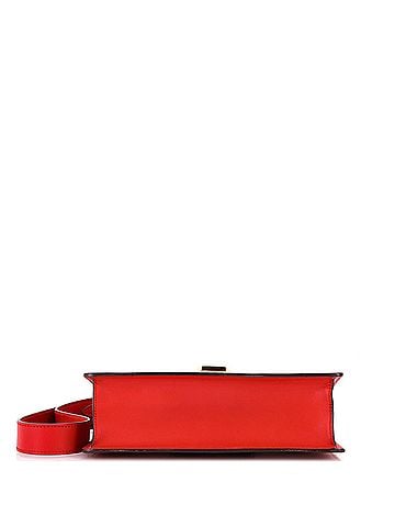 Gucci Sylvie Shoulder Bag Leather Small (view 2)