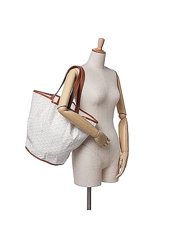 Goyard Goyardine Reversible Belharra Tote (view 2)