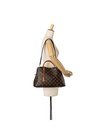 Louis Vuitton Monogram Montaigne MM (view 2)