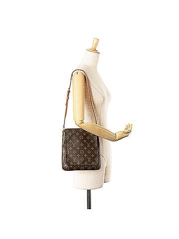Louis Vuitton Monogram Musette Salsa Short Strap (view 2)