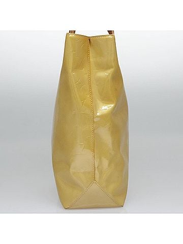Louis Vuitton Reade Beige Patent Leather Handbag (view 2)