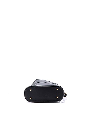 Christian Dior C'est Bucket Bag Leather Medium (view 2)
