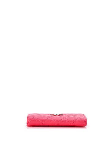 Chanel CC Cut Out Coco Chanel Zip Around Card Holder Quilted Caviar (view 2)