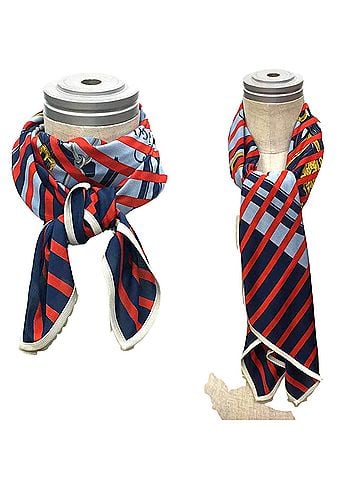 Hermès Carré 90 Navy Silk Scarf (view 2)