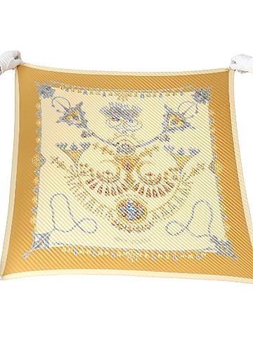 Hermès Carré 90 Yellow Silk Scarf (view 2)