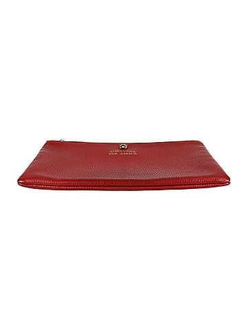 Gucci Animalier Red Leather Clutch Bag (view 2)