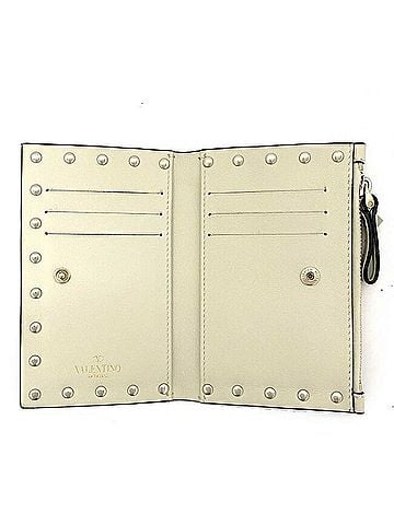 Valentino Garavani Rockstud Beige Leather Wallet (view 2)