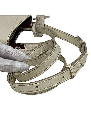 Tod's Ecru Leather Handbag (view 2)