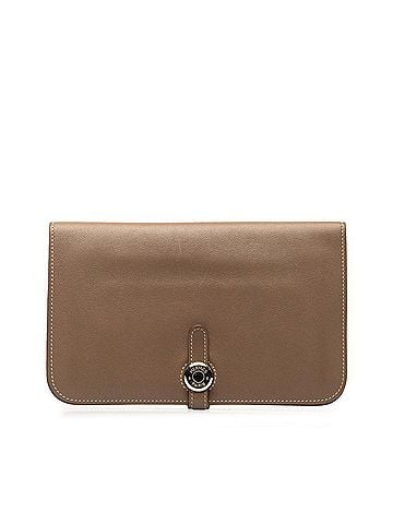 Hermès Dogon Gm Purple Leather Wallet (view 1)