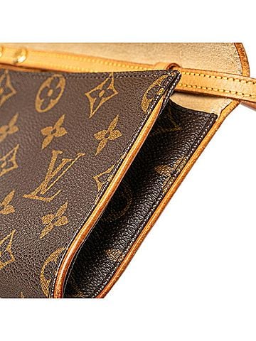 Louis Vuitton Pochette Twin Gm Brown Canvas Clutch Bag (view 2)