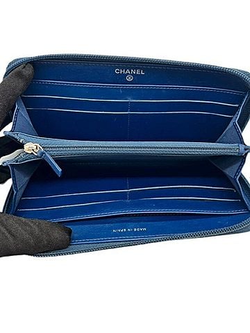 Chanel Long Portefeuille Zippé Navy Leather Wallet (view 2)