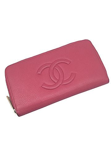 Chanel Pink Leather Wallet (view 1)