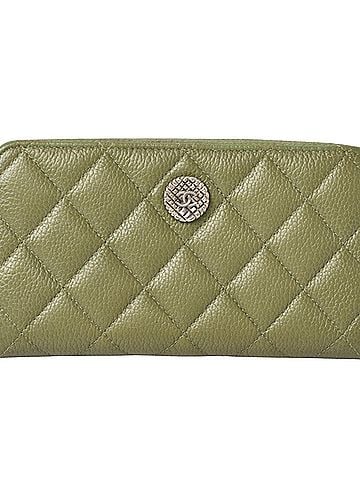 Chanel Matelassé Green Leather Wallet (view 1)