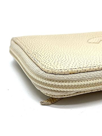 Chanel Logo Cc Beige Leather Wallet (view 2)