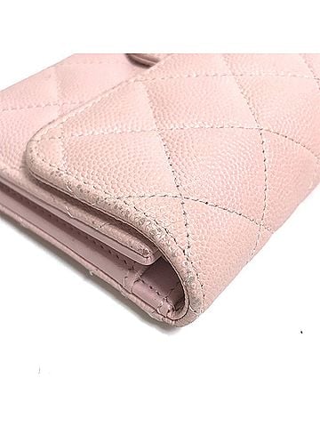 Chanel Matelassé Pink Leather Wallet (view 2)