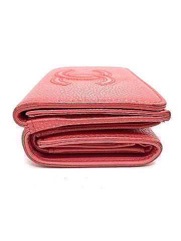 Chanel Logo Cc Pink Leather Wallet (view 2)