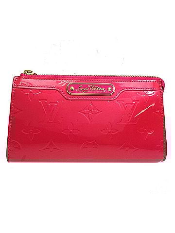 Louis Vuitton Cosmetic Pouch Red Patent Leather Clutch Bag (view 1)