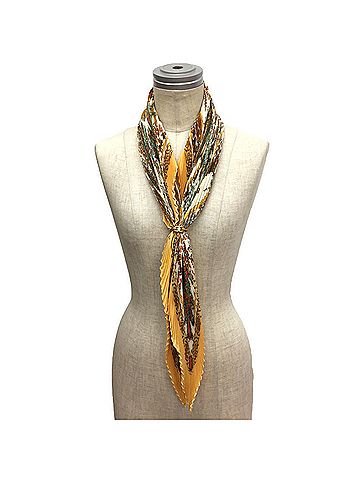 Hermès Carré 90 Multicolour Silk Scarf (view 2)
