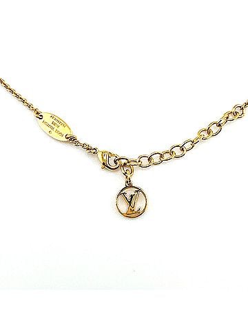 Louis Vuitton Essential V Gold Metal Necklace Jewelry (view 2)
