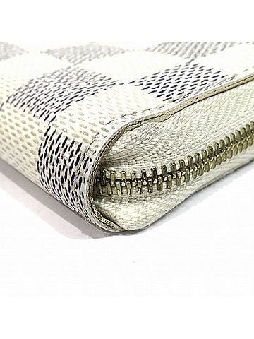 Louis Vuitton Coin Purse White Canvas Wallet (view 2)