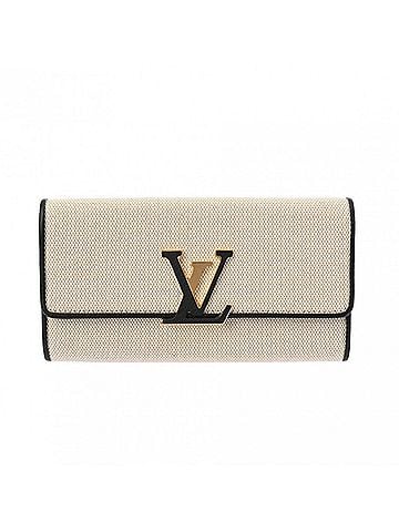 Louis Vuitton Capucines Beige Canvas Wallet (view 1)