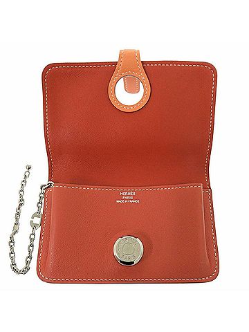 Hermès Dogon Pink Leather Wallet (view 2)