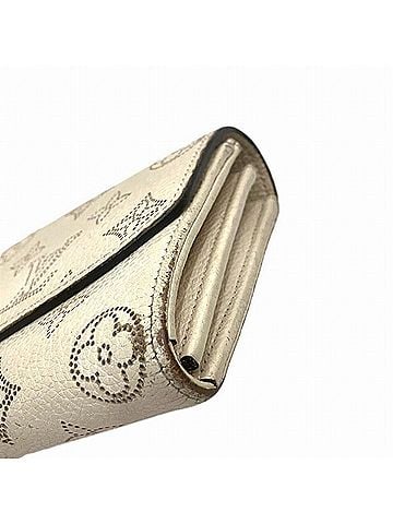 Louis Vuitton Mahina White Leather Wallet (view 2)