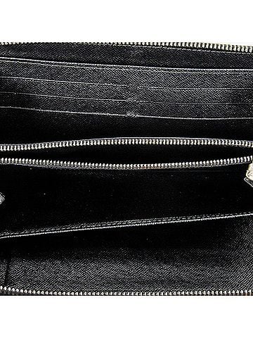 Louis Vuitton Zippy Organizer Wallet  (view 2)