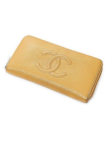 Chanel Zip Around Wallet  (view 1)