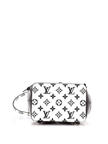 Louis Vuitton Hot Springs Backpack Vernis with Monogram Canvas (view 2)