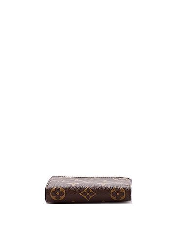 Louis Vuitton Lisa Wallet Monogram Canvas (view 2)