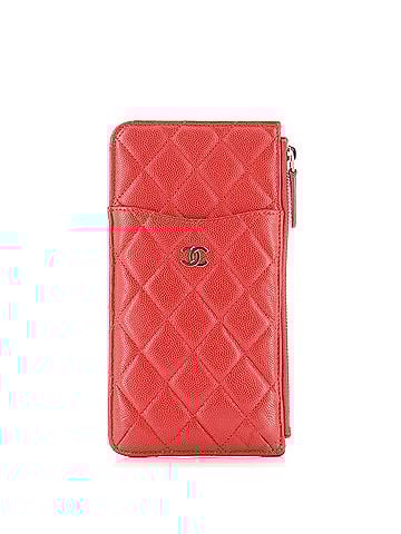 Chanel Classic Phone Case Pouch Quilted Caviar (view 1)