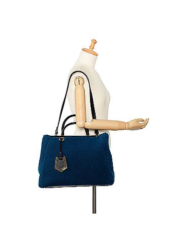 Fendi Medium Shearling 2Jours (view 2)