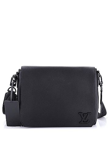 Louis Vuitton Aerogram Takeoff Messenger Bag Leather (view 1)